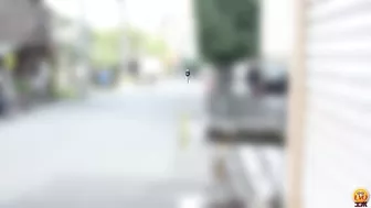 DLEE-504 03 Public toilet voyeur: laser beam pee stream. Powerful urine axis draws various curves