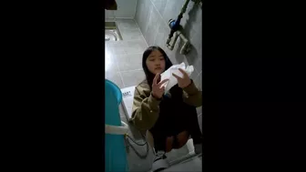 15387406 Nothing happened in the toilet of a popular cafe, Voyeur Collection, PissRIP