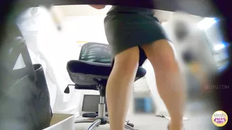 DLSL-498 04 Emergency situations and insane urinations of the office ladies. VOL. 7