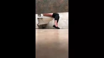 Restaurant_Understall, Voyeur Collection, PissRIP