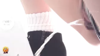 DLEE-561 05 Japanese style toilet voyeur: female urine laser beams striking inside the toilet tank after a little leak in the panties! VOL. 5