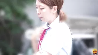 DLEE-611 03 Spy camera in the japanese style toilet: schoolgirls peeing like hydraulic cutter. VOL. 2