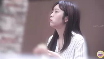 DLSL-592 05 Girls with longest pee times on the toilet. Unstoppable Urine