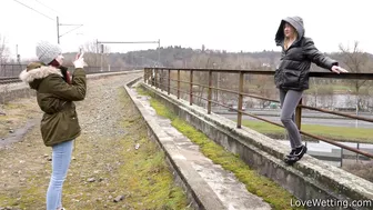 Tina Gold - Too many selfies, Power-Pissing, PissRIP