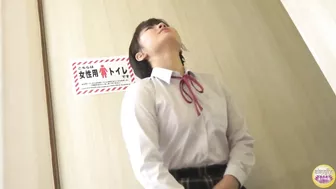 DLSL-602 05 Female student with the urge to urinate, had to peeing in males staff toilet