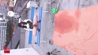 DLFF-405 03 Girls competing in distance peeing