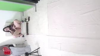 DLFF-405 04 Girls competing in distance peeing