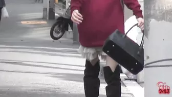 DLFF-096 01 Women’s pleasant peeing in standing position. Outdoor voyeurism