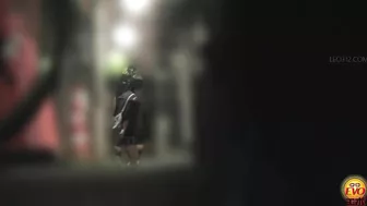 DLEE-746 02 Public toilet hidden camera: women jumping inside the toilet and popping the cork of urine champagne