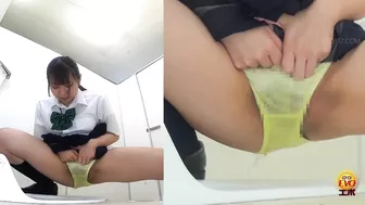 DLEE-747 05 Schoolgirls wetting themselves in front of the occupied toilet.