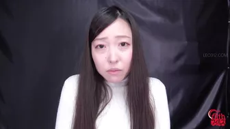 DLFF-649 04 Shameful fart came out while woman was urinating with wide opened pussy.