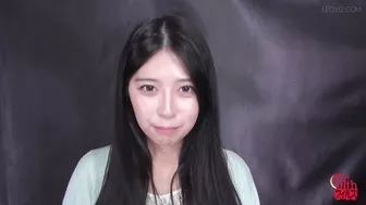 DLFF-649 02 Shameful fart came out while woman was urinating with wide opened pussy.