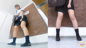 DLSL-586 02 Female college and school students holding their pee to the limit during test and then rushing to the toilet after to release powerful stream. VOL. 3