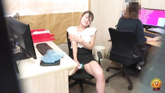 DLEE-737 05 Mis-delivered adult goods from online shop. First time incontinence masturbation., JAV Collection, PissRIP