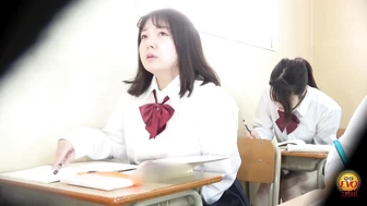 DLEE-764 05 Hidden camera inside high school. Girls line up and pee.