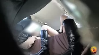 DLEE-769 04 Shameful pee leak in front of a friend. Wet incident between girlfriends inside the car.