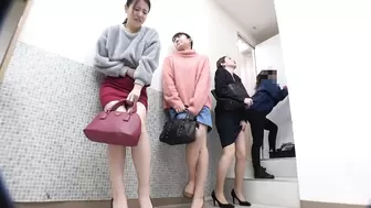 DLEE-771 03 Girls barely holding their pee while waiting by the toilet door. VOL. 5, , DesperVids
