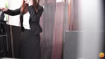 DLEE-787 01 Hidden camera footage of the streets: secret peeing spots.