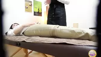 DLSL-632 02 New female beautician can’t hold it in any longer and pees herself.