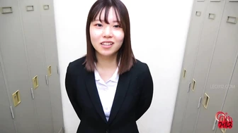 DLFF-680 03 Face sitting urination. Beautiful woman’s pee will splash onto your face!