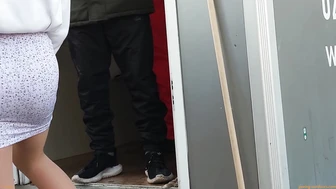 Waiting in Line 0003, PeeInDetail, DesperVids