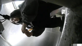 The youthful beauty of the Normal University toilet 28th issue (Part 2)