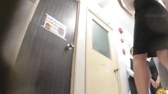 DLEE-798 05 Toilet blocked with a bucket option. What will women do? VOL. 2