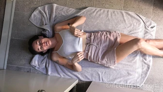 Abbi - Pee Break 0315