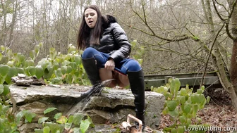 Billie Star - Pissing Scene, Wandering Voyeur, PissRIP