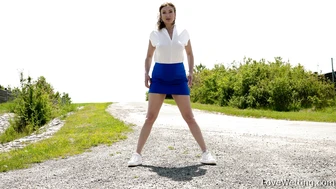 Julia Smile - Pissing scene