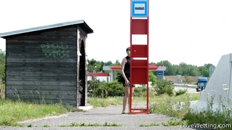 Joana Intense - Pissing scene