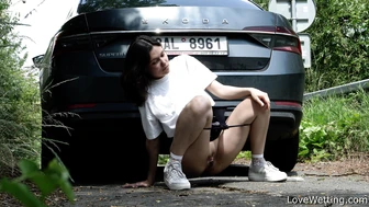 Audrey - Pissing scene