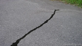 Julia Smile - Pissing scene