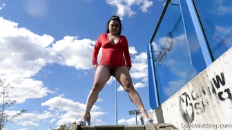 Christina Santes - Pissing scene