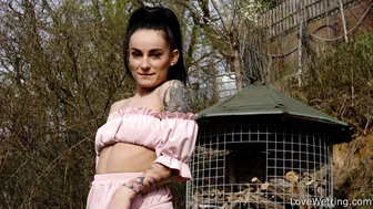 Lexi Dona - Pissing scene