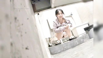 Young lady with a high appearance, Voyeur Collection, PissRIP