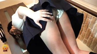 DLEE-531 07 Hidden Camera: The Failures of Graceful Women - Inappropriate Massive Pee Leaks 3