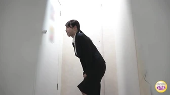 DLSL-643 01 New Employee Interview: Embarrassing Pee Leaks 4 Unable to Hold It, Continuous Dripping Stream, JAV Collection, DesperVids