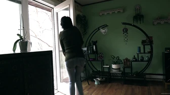 Mura Suru - Never Enough Bathrooms