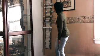 Mura Suru - Never Enough Bathrooms