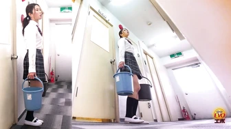 DLEE-809 03 On-Campus Hidden Filming - Schoolgirls Line Super Peeing 2