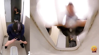 DLEE-809 05 On-Campus Hidden Filming - Schoolgirls Line Super Peeing 2