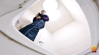 DLEE-809 05 On-Campus Hidden Filming - Schoolgirls Line Super Peeing 2