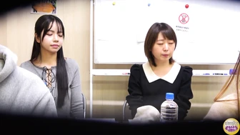 DLSL-646 05 Female college student with a full bladder sneaks out of a lecture and hurries to urinate