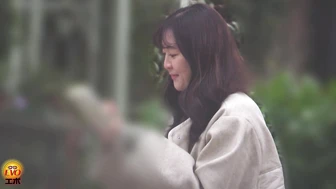 DLEE-824 02 Hidden camera footage of peeing in a Western-style toilet, part 4