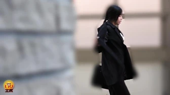 DLEE-824 03 Hidden camera footage of peeing in a Western-style toilet, part 4