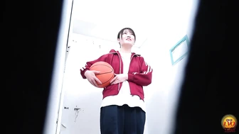 DLEE-822 04 Private shower secret pee