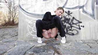 Claudia - Pissing Scene