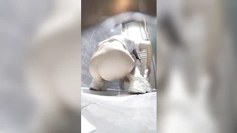 Night Club Toilet 15