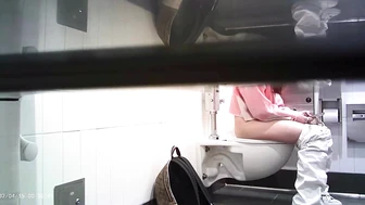 Hot Girls In Student Toilet 7, Voyeur Collection, PissRIP